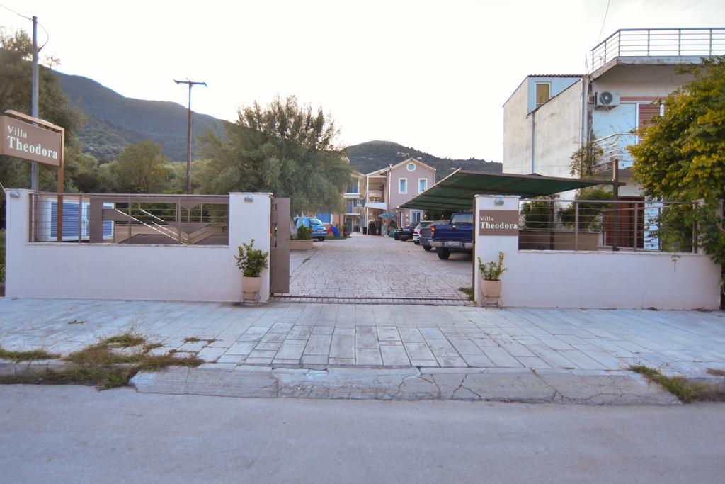 Villa Theodora Nikiana Exterior photo
